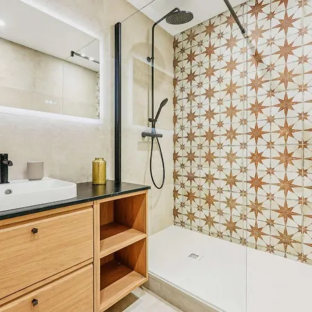 Apartment 2bdr - 6p Le Marais Paris