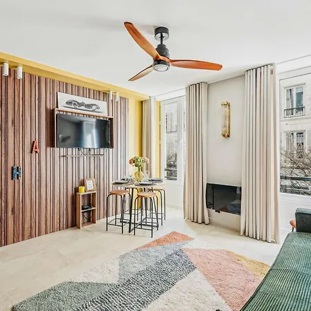 Apartment 2bdr - 6p Le Marais